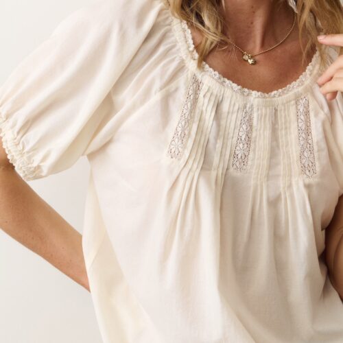 Celina Puff Top