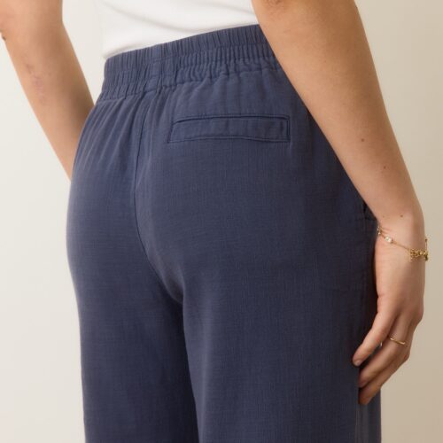 Elle Relaxed Crop Pant