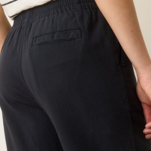 Elle Relaxed Crop Pant