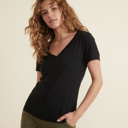 Classic V-Neck Tee in Black